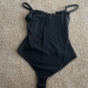Kittenish bodysuit with front buttons